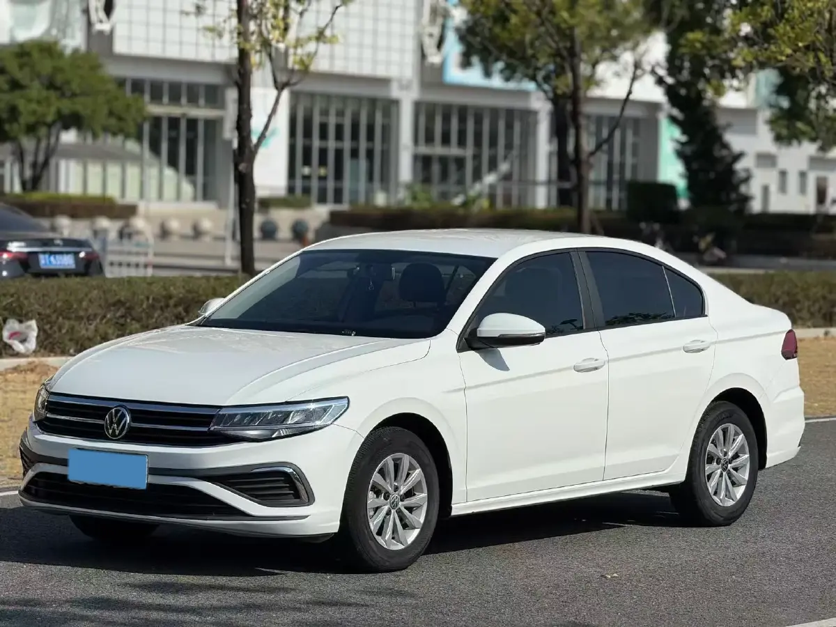 2023 Volkswagen Bora 1.2T 116HP L4 7DCT