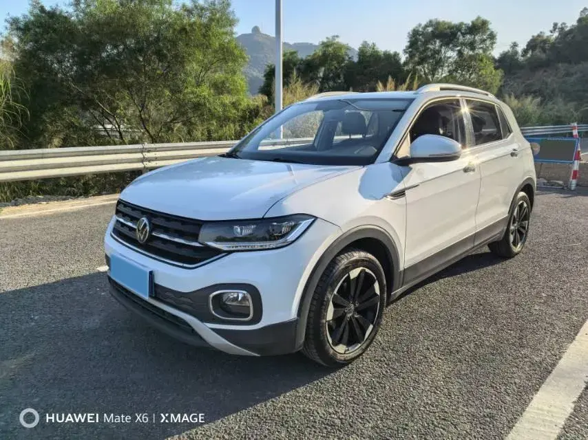 2023 Volkswagen Tacqua 1.2T 116HP L4 7DCT