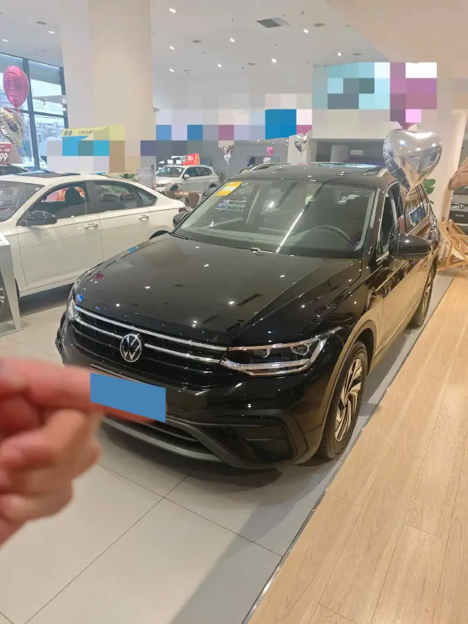 2024 Volkswagen Tiguan L 2.0T 186HP L4 7DCT