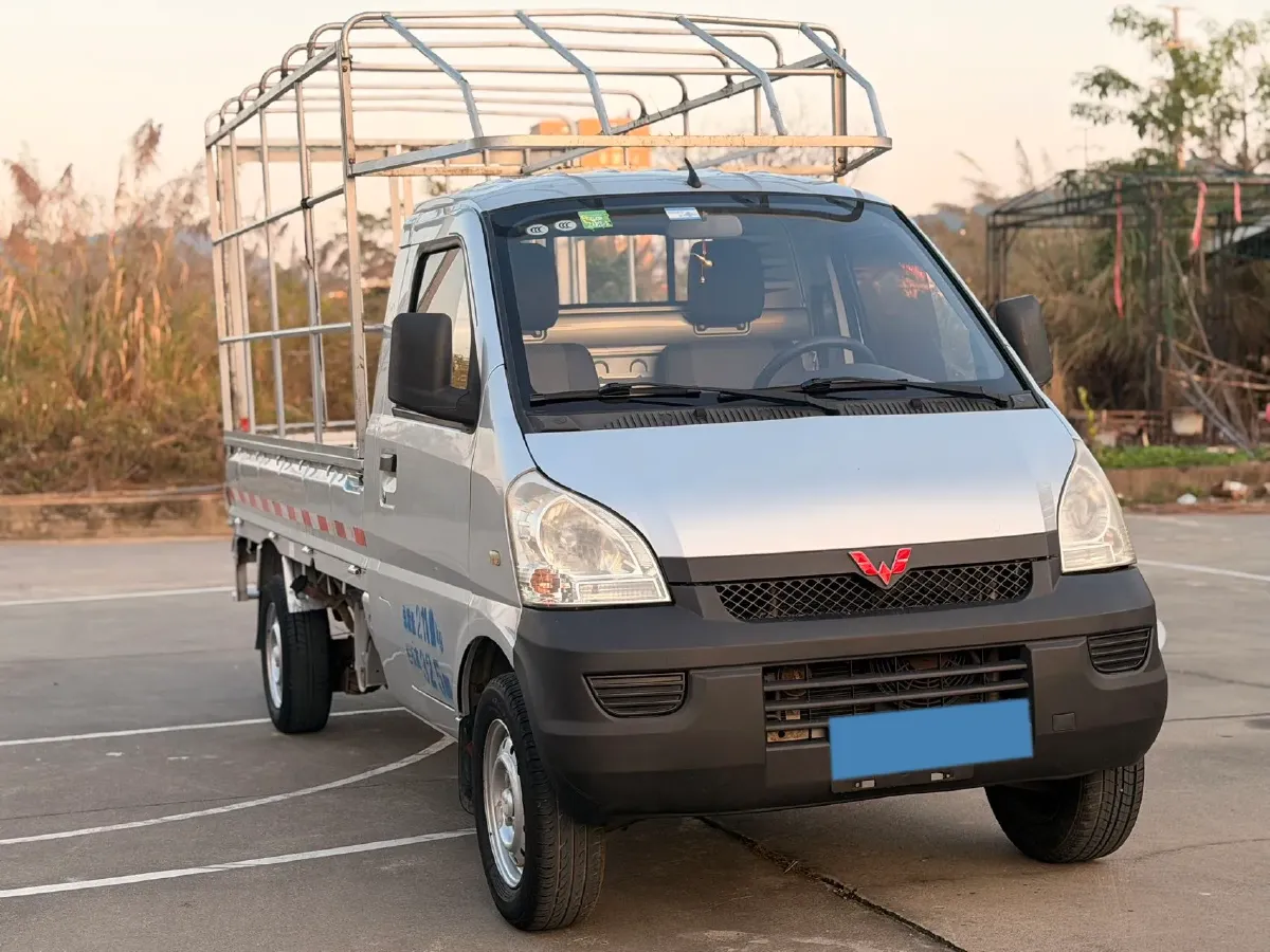 2015 LiFan LeTu 1.2L 84HP L4 5MT,autocango,china used car exporter,china ev exporter,chinese used car exporter,chinese used ev exporter