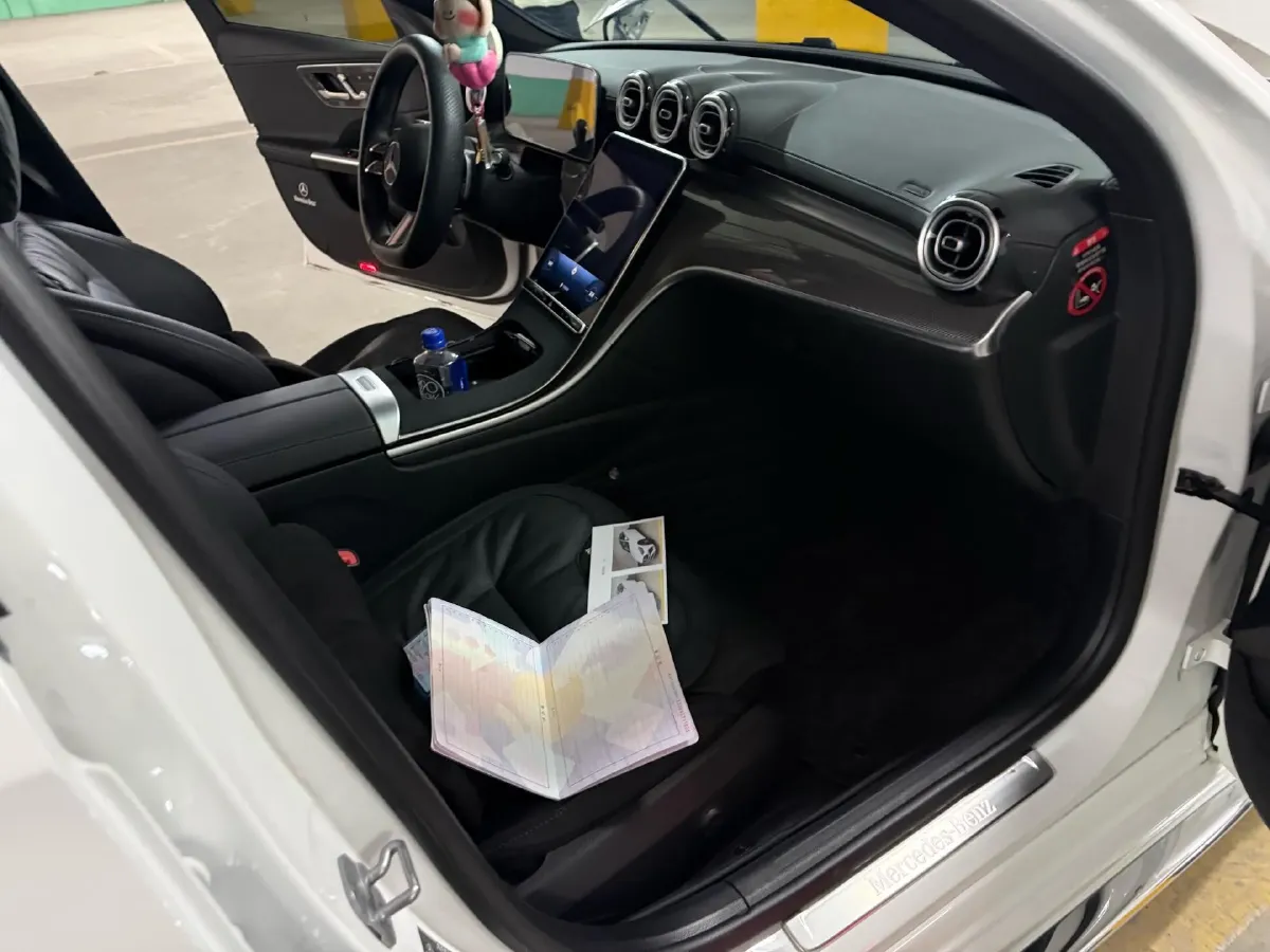 2025 Mercedes-Benz C Class 1.5T 204HP L4 9AT,autocango,china used car exporter,china ev exporter,chinese used car exporter,chinese used ev exporter