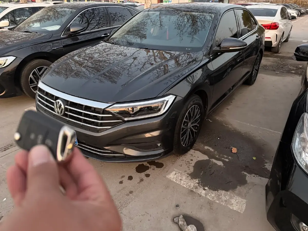 2019 Volkswagen Tharu 1.4T 150HP L4 7DCT