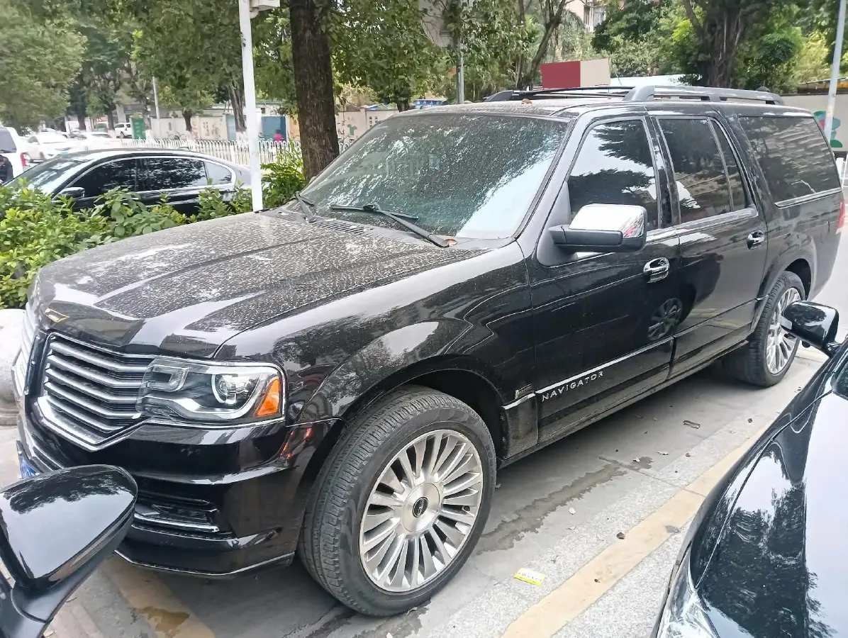 2017 Lincoln Navigator 3.5T 355HP V6 6AT