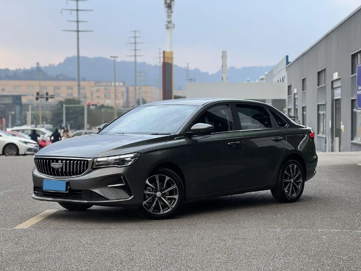 2023 Geely Emgrand 1.5L 127HP L4 CVT