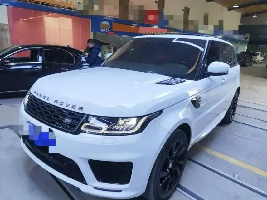2018 Land Rover Range Rover Sport 3.0T 340HP V6 8AT
