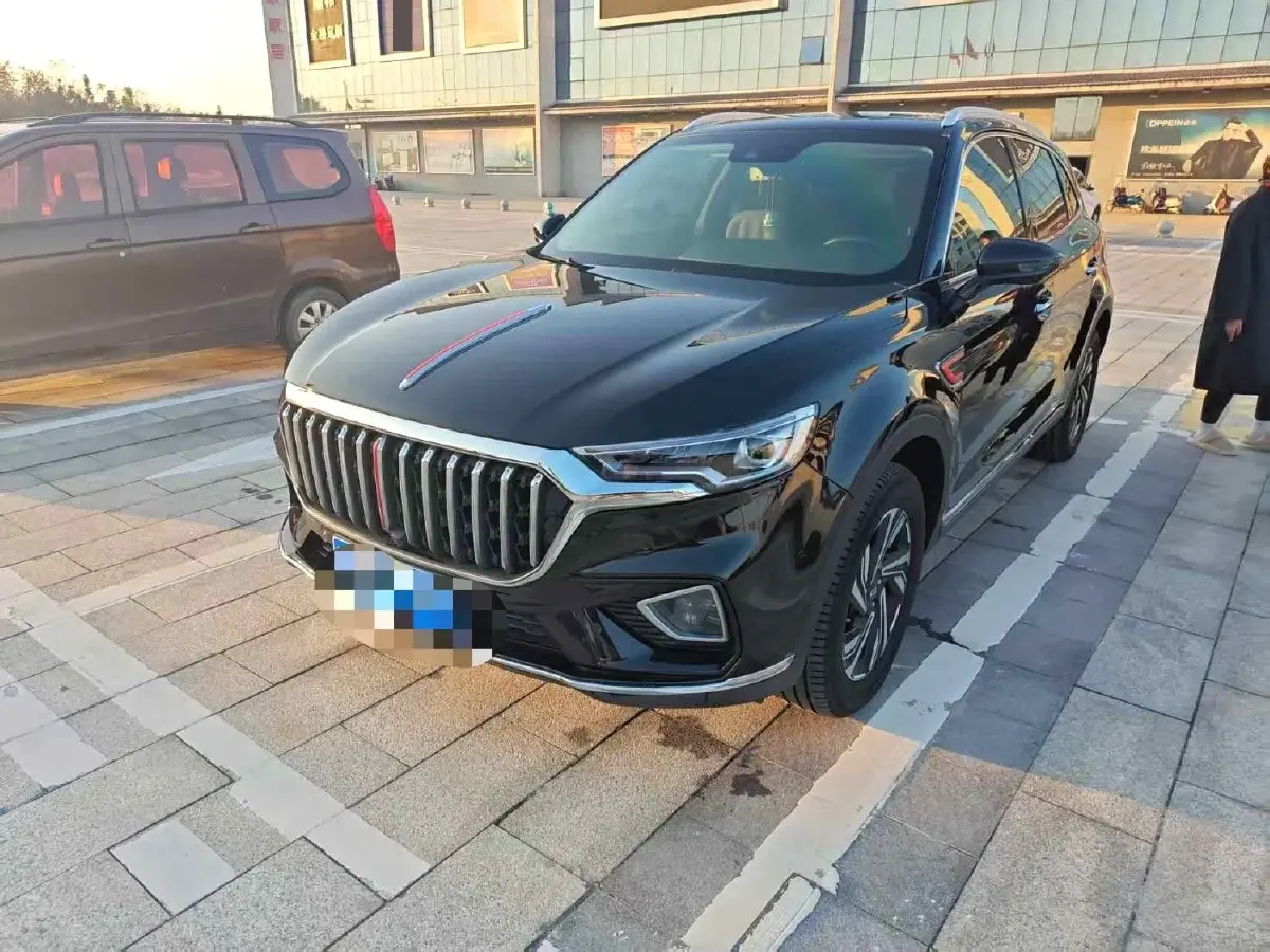 2022 HongQi HS5 2.0T 224HP L4 6AT
