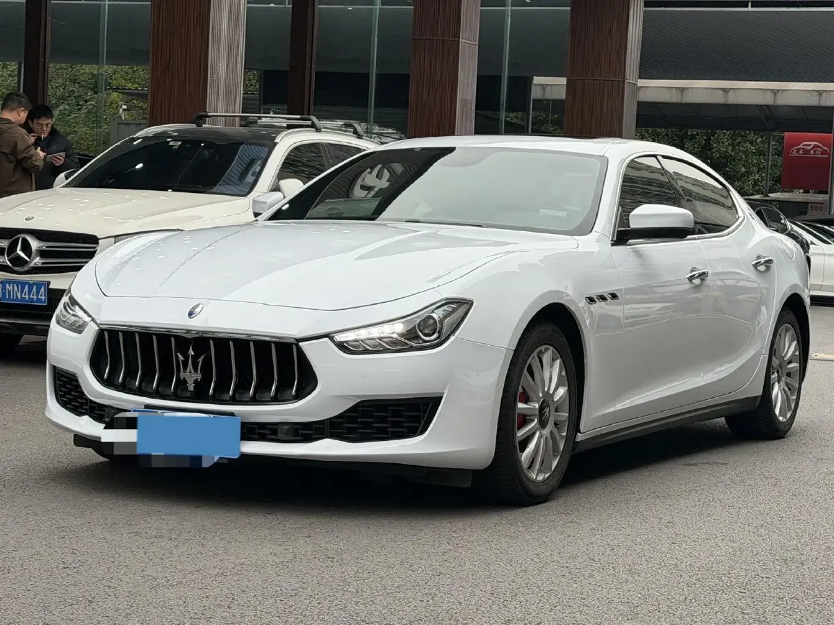 2018 Maserati Ghibli 3.0T 350HP V6 8AT