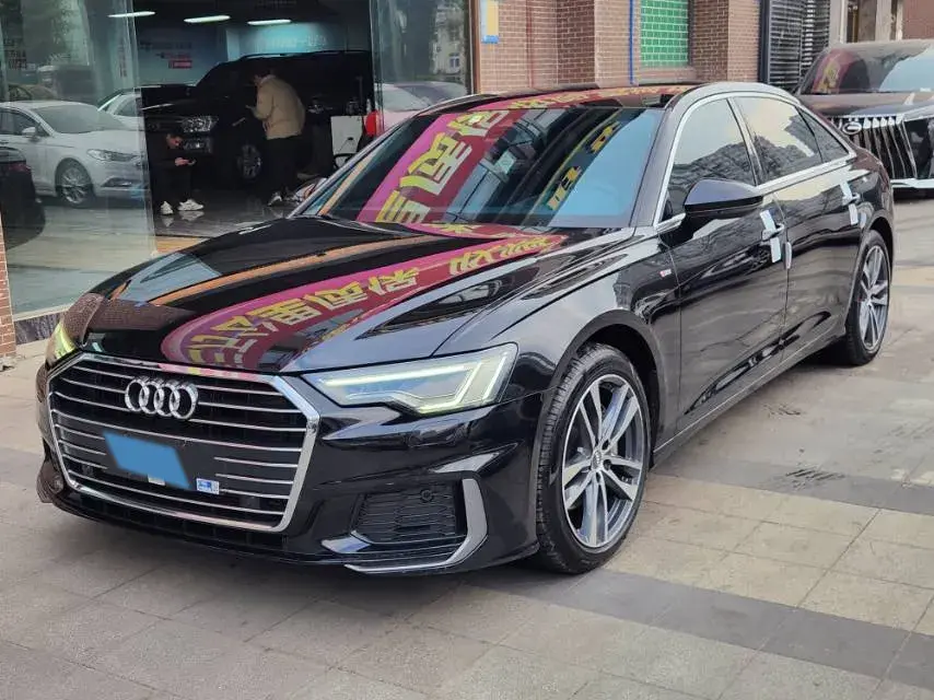2021 Audi A6L 2.0T 190HP L4 7DCT