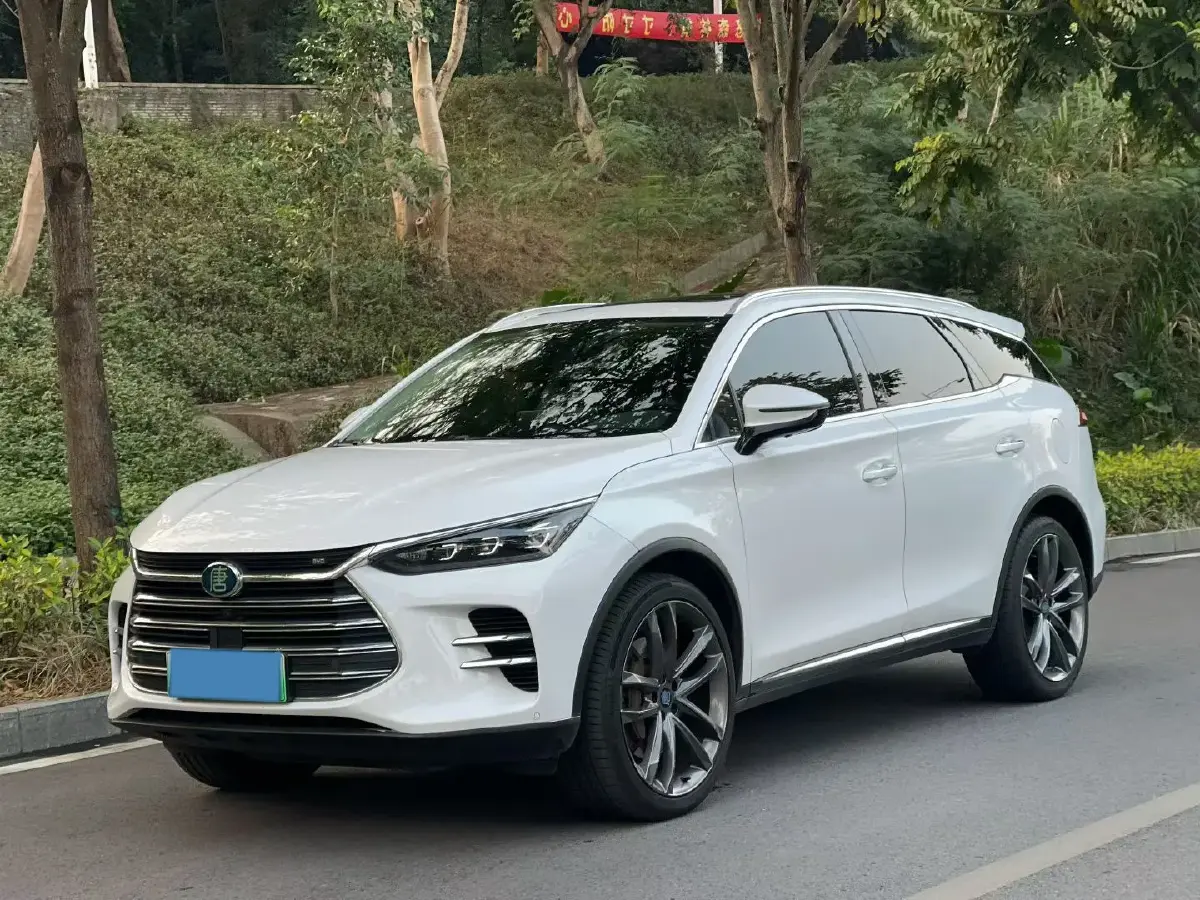 2018 BYD Tang 2.0T 205HP L4 6DCT PHEV 23.97KWH