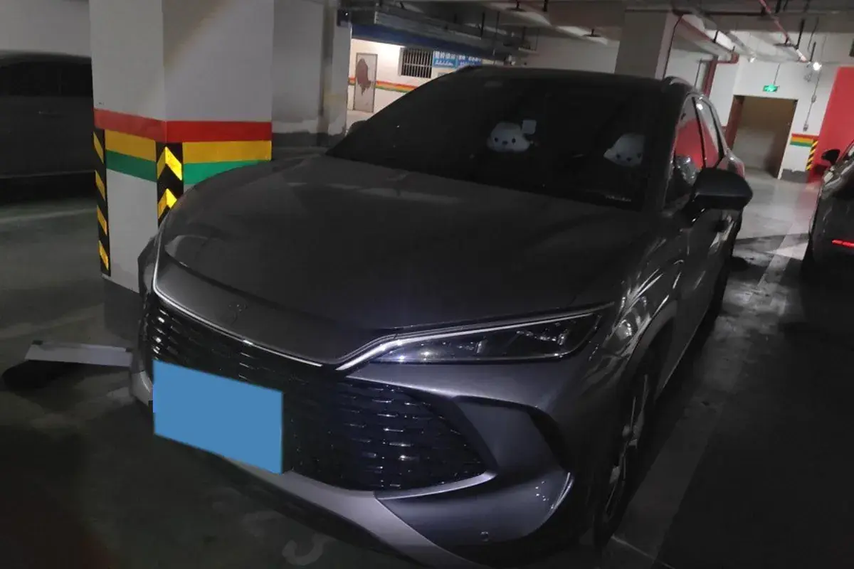 2024 BYD SongL DM-i 1.5L 101HP L4 E-CVT PHEV 26.6KWH