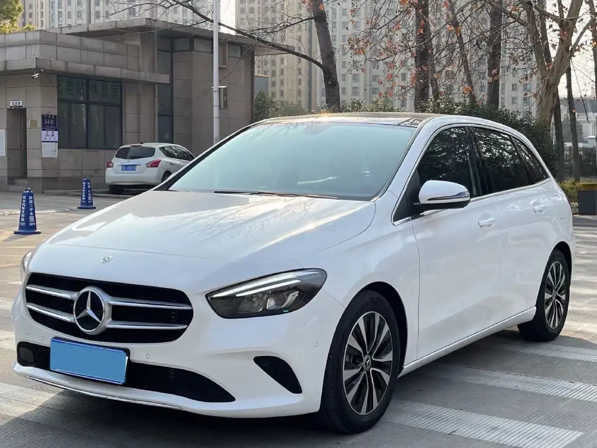 2022 Mercedes-Benz B Class 1.3T 163HP L4 7DCT