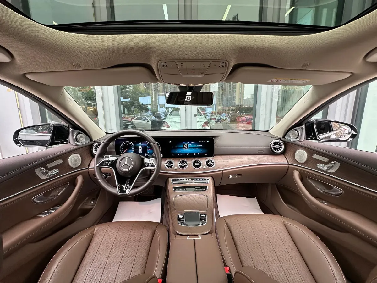 2021 Mercedes-Benz E Class 2.0T 258HP L4 9AT,autocango,china used car exporter,china ev exporter,chinese used car exporter,chinese used ev exporter