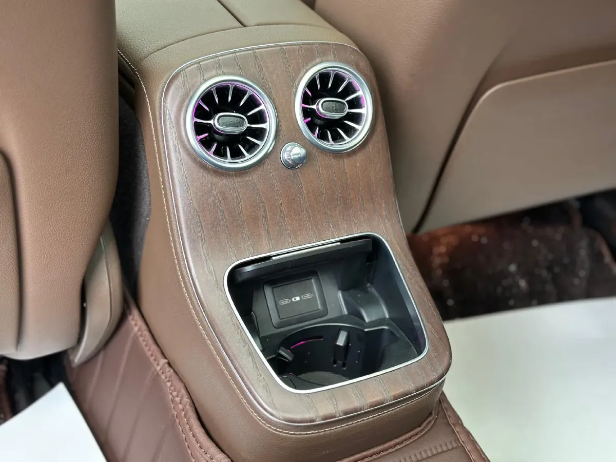 2021 Mercedes-Benz E Class 2.0T 258HP L4 9AT,autocango,china used car exporter,china ev exporter,chinese used car exporter,chinese used ev exporter