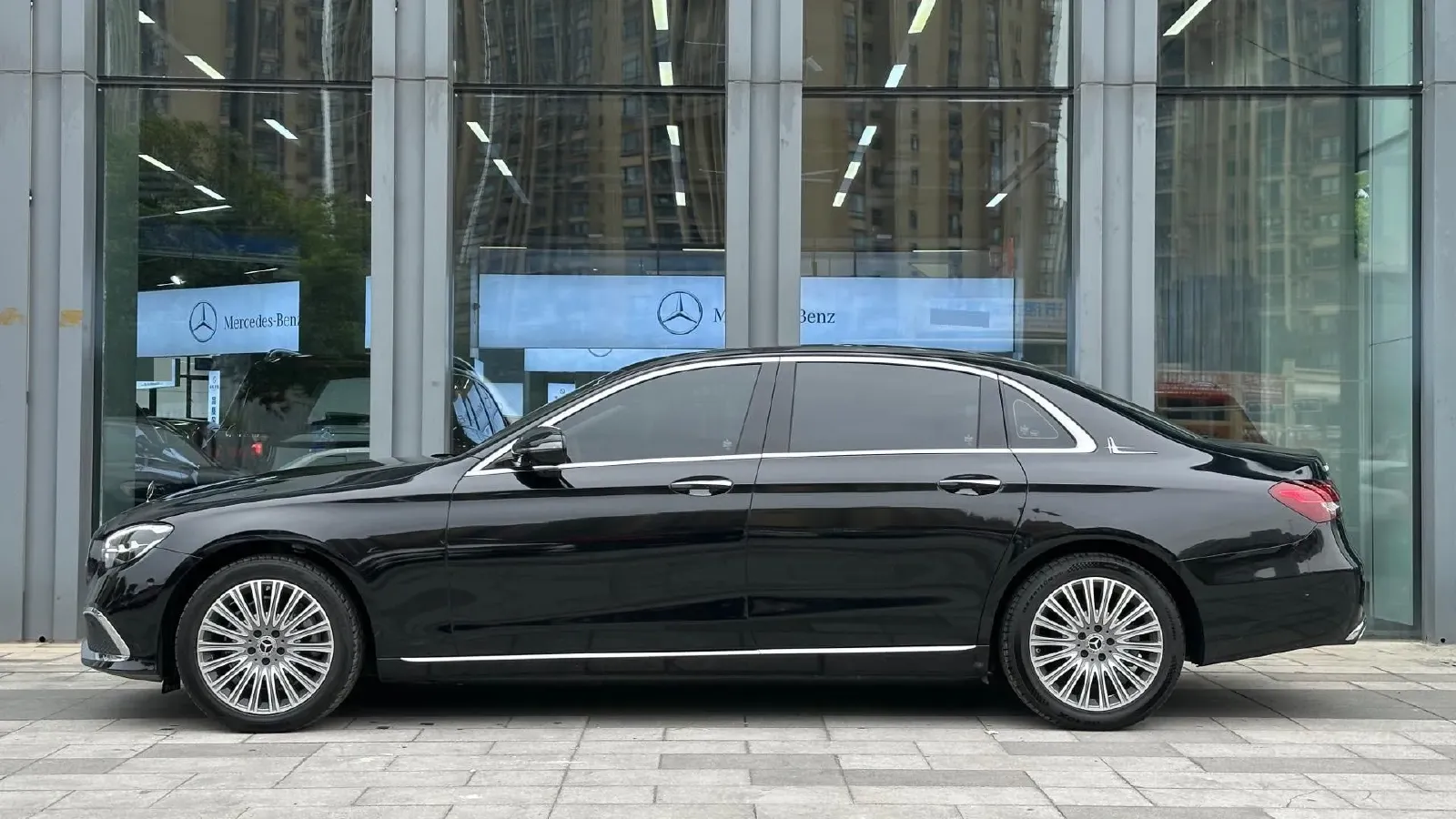 2021 Mercedes-Benz E Class 2.0T 258HP L4 9AT,autocango,china used car exporter,china ev exporter,chinese used car exporter,chinese used ev exporter