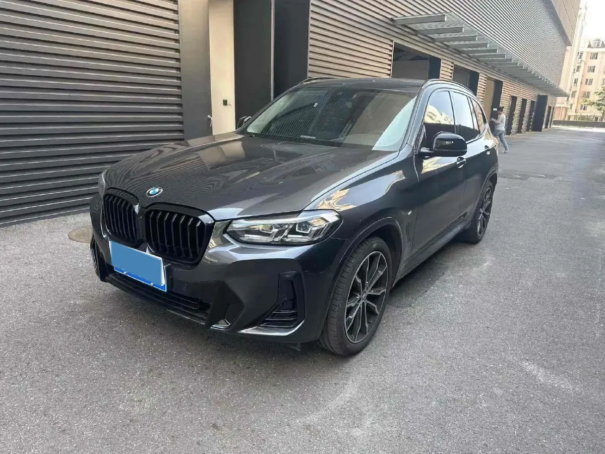 2022 BMW X3 2.0T 252HP L4 8AT