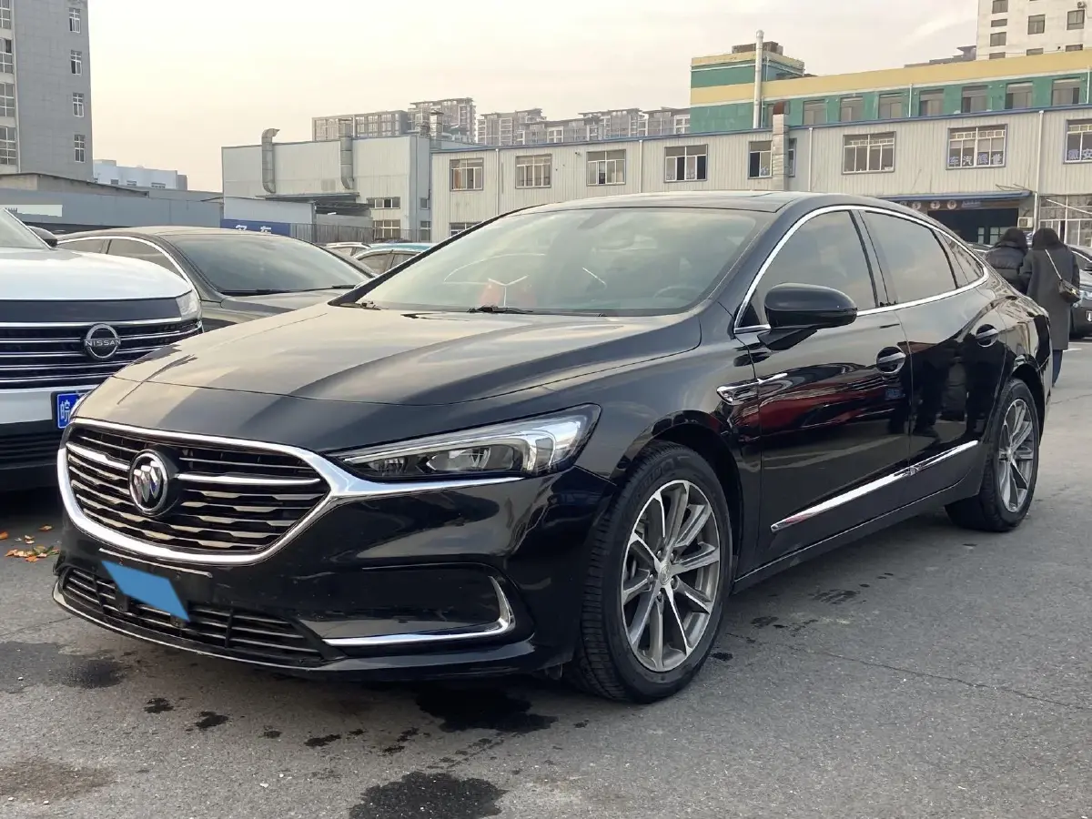 2020 Buick Larcosse 2.0T 237HP L4 9AT