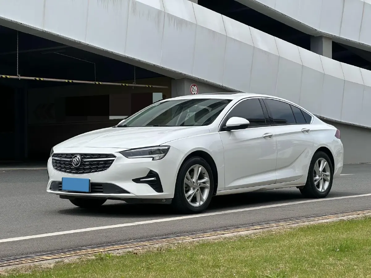 2020 Buick Regal 1.5T 169HP L4 9AT