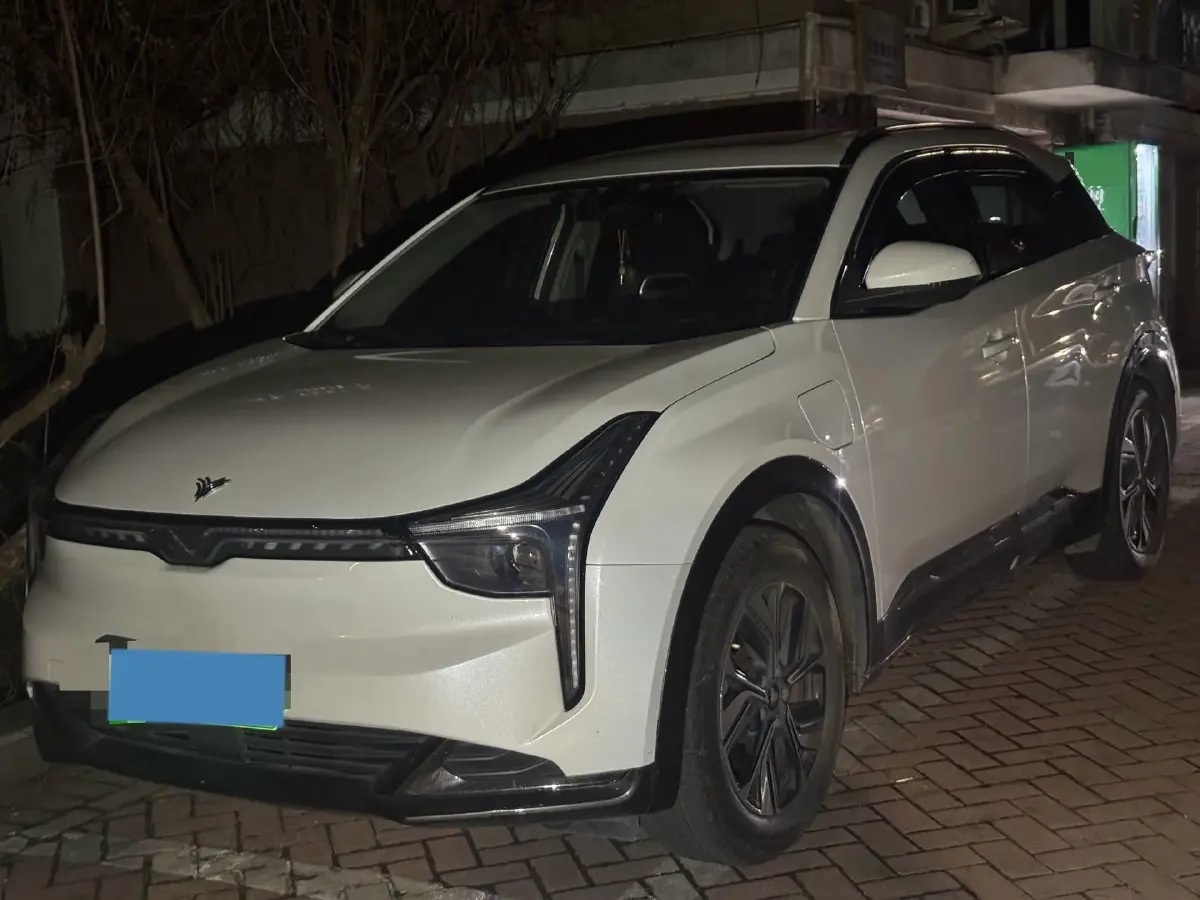 2022 GAC Trumpchi GS4 Plus 2.0T 252HP L4 6AT