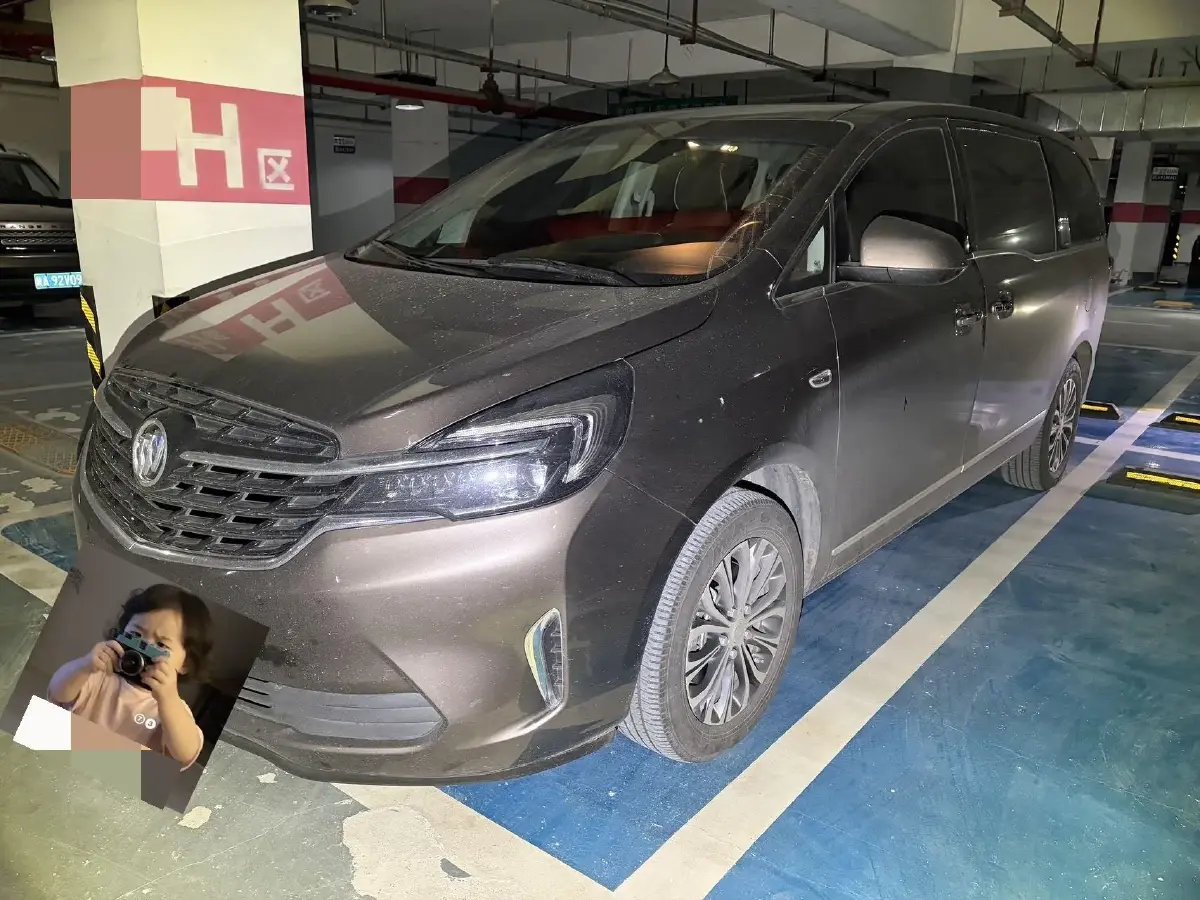 2022 Buick GL8 2.0T 237HP L4 9AT