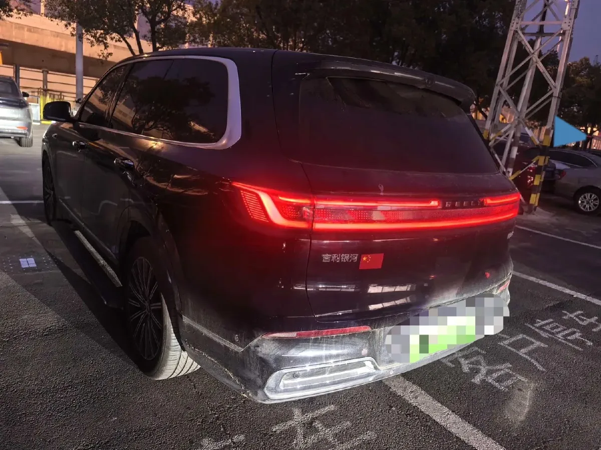 2025 Geely Galaxy M9 1.5T 163HP L4 3DHT PHEV,autocango,china used car exporter,china ev exporter,chinese used car exporter,chinese used ev exporter