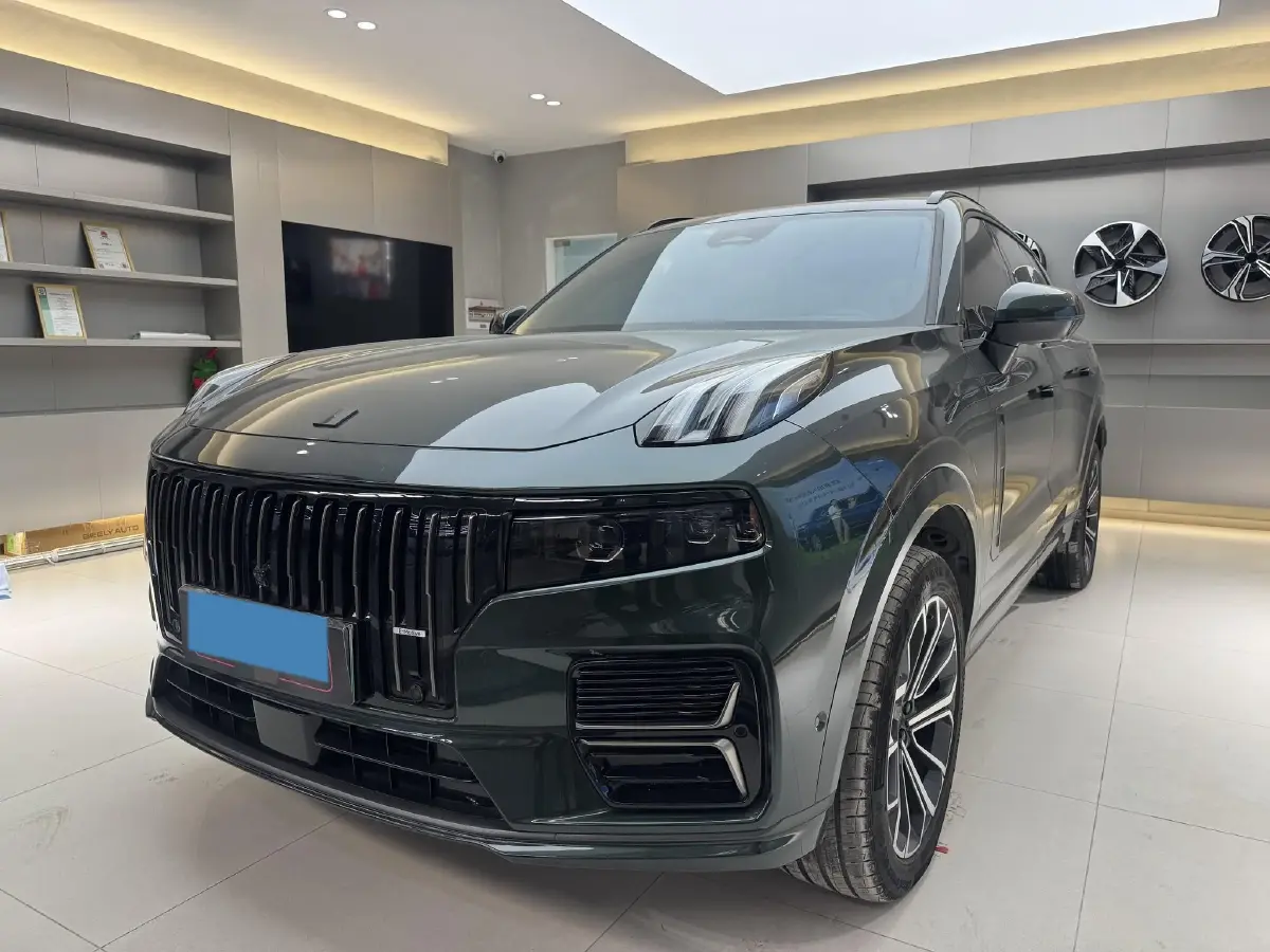 2024 LYNK&CO 09 EM-P 2.0T 254HP L4 3DHT PHEV 40.1KWH