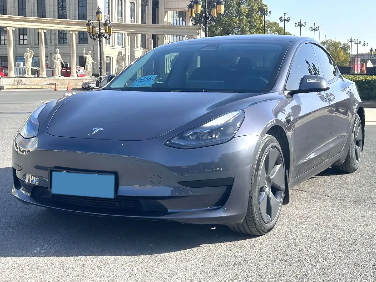 2022 Tesla Model 3 BEV 60KWH