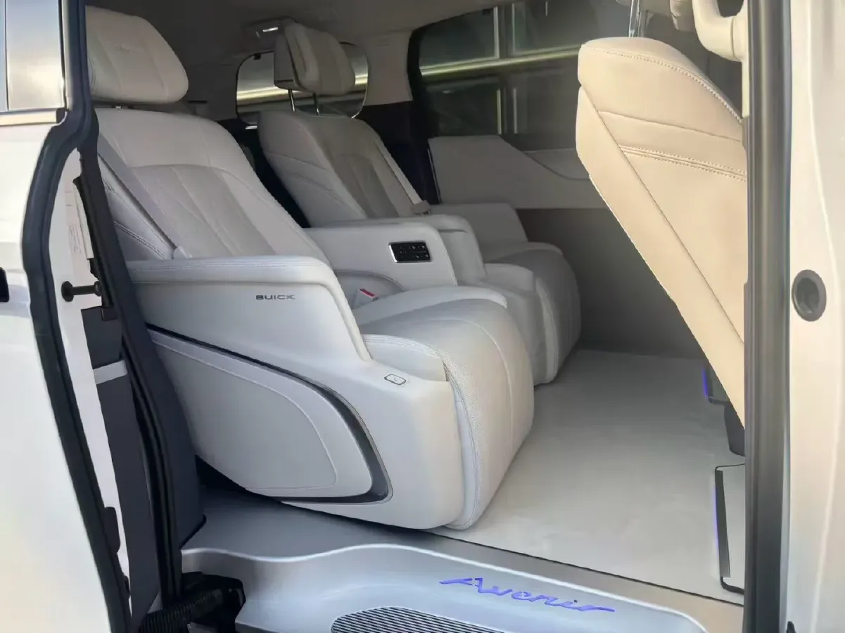 2026 Buick GL8 2.0T 237HP L4 9AT,autocango,china used car exporter,china ev exporter,chinese used car exporter,chinese used ev exporter