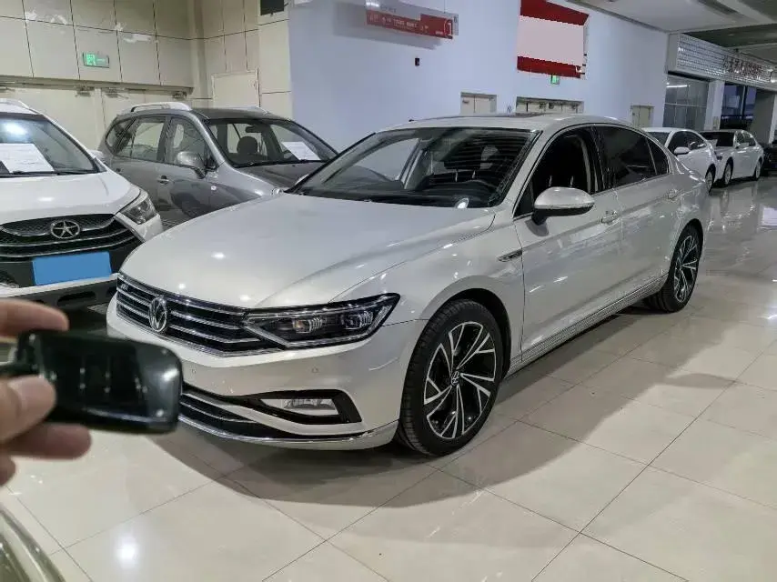 2021 Volkswagen Magotan 2.0T 186HP L4 7DCT