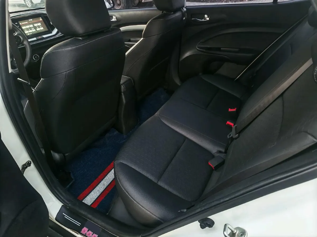 2019 Kia KX1 1.4L 100HP L4 6AT,autocango,china used car exporter,china ev exporter,chinese used car exporter,chinese used ev exporter