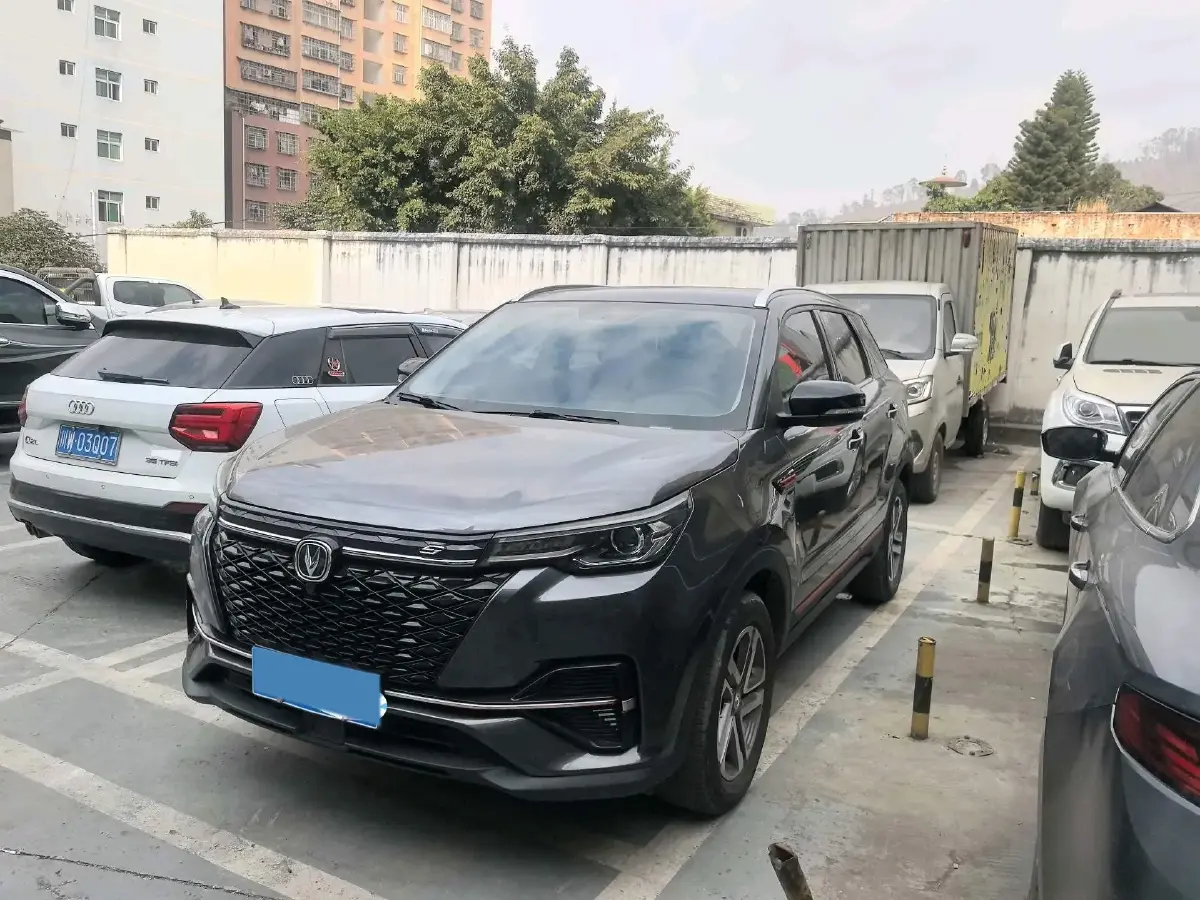 2021 ChangAn CS55 Plus 1.5T 180HP L4 6MT