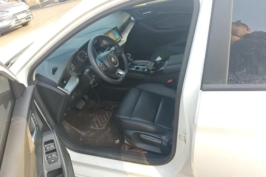 2023 MG 5 1.5L 129HP L4 CVT,autocango,china used car exporter,china ev exporter,chinese used car exporter,chinese used ev exporter