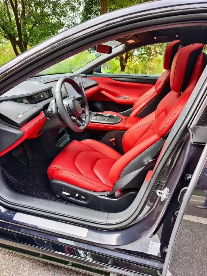 2024 MI SU7 BEV 73.6KWH,autocango,china used car exporter,china ev exporter,chinese used car exporter,chinese used ev exporter