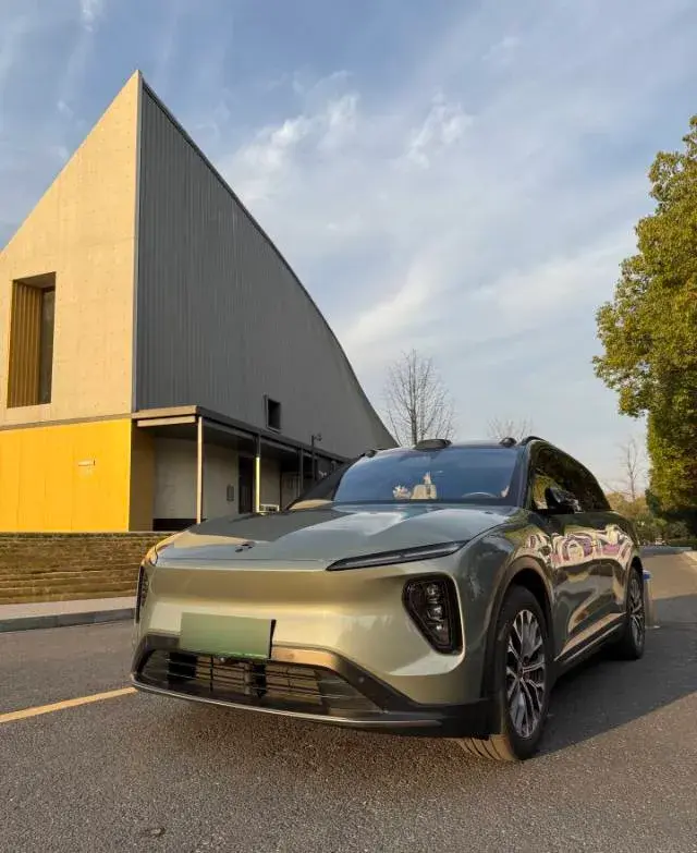 2023 NIO ES6 BEV 75KWH