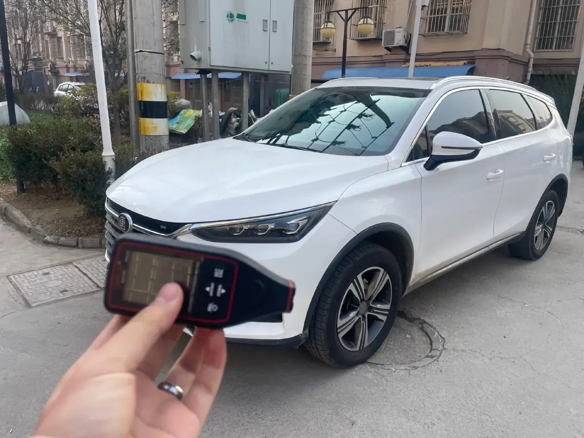 2018 BYD Tang 2.0T 205HP L4 6AT