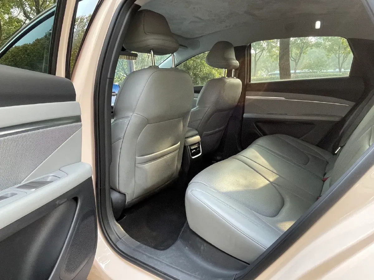 2024 Xpeng MONA M03 BEV 62.2KWH,autocango,china used car exporter,china ev exporter,chinese used car exporter,chinese used ev exporter