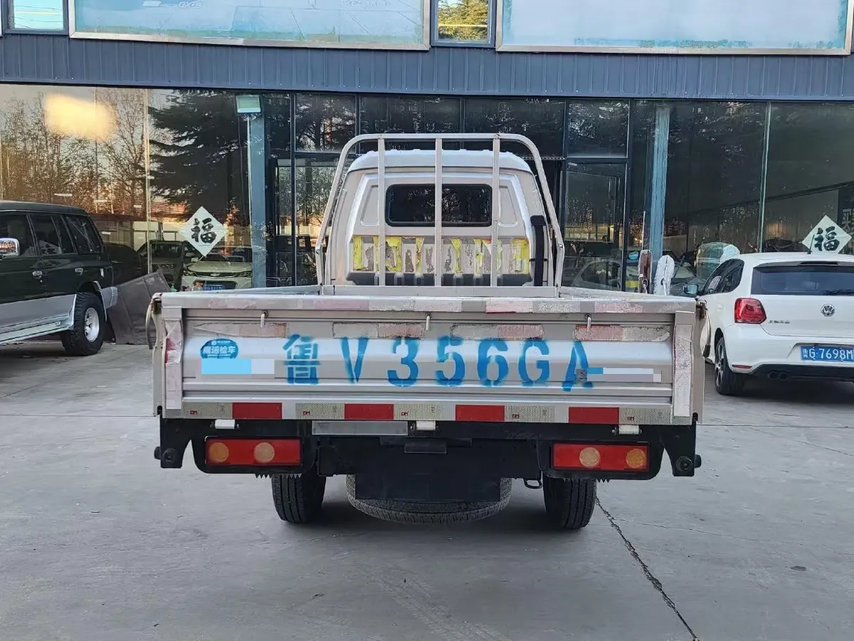 2021 ChangAn KuaYue New Leopard T3 1.2L 91HP L4 5MT,autocango,china used car exporter,china ev exporter,chinese used car exporter,chinese used ev exporter