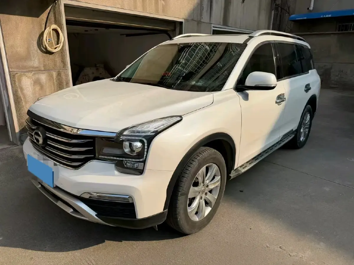 2017 GAC Trumpchi GS8 2.0T 201HP L4 6AT
