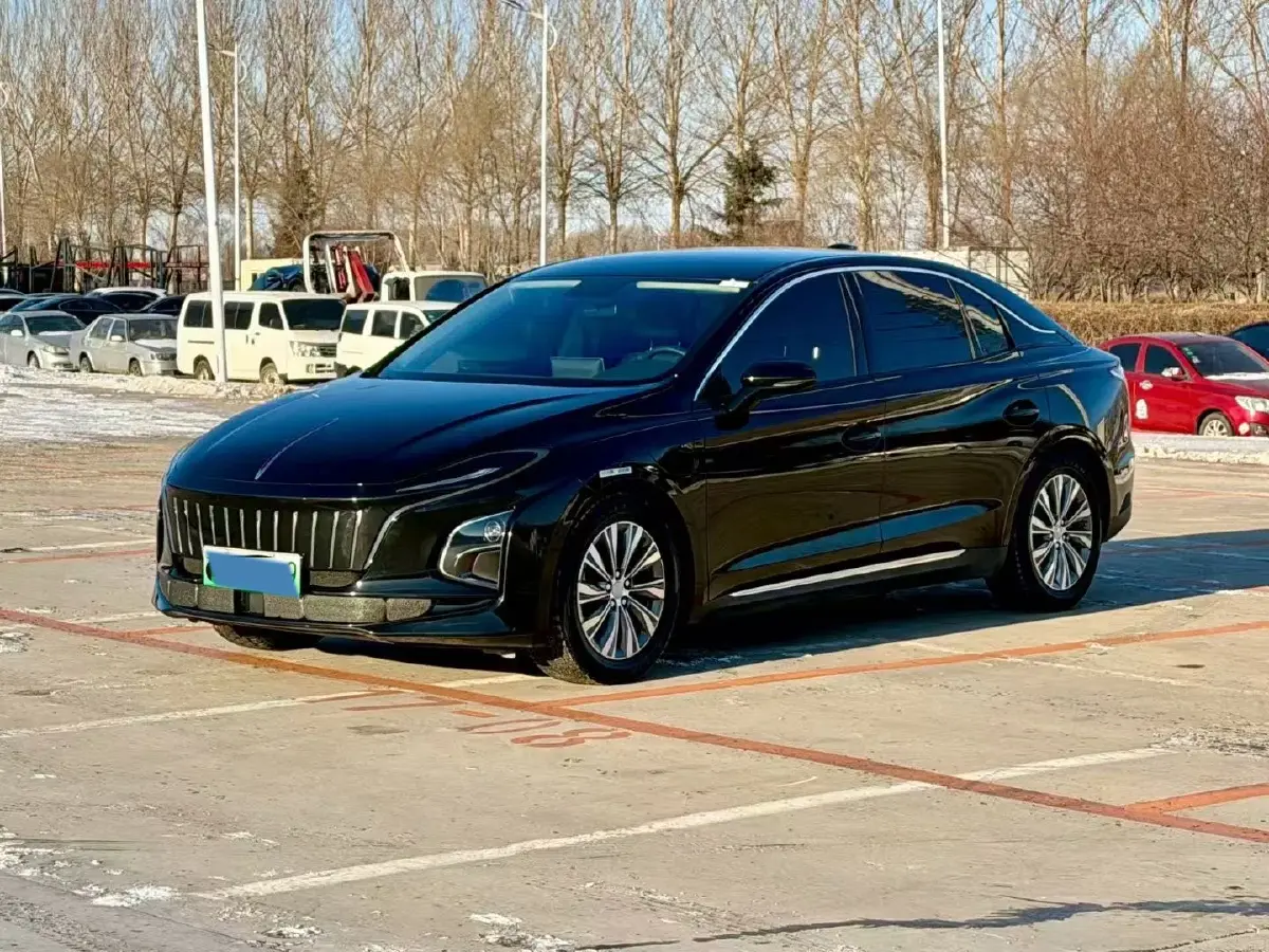 2024 HongQi E-QM5 BEV 60KWH