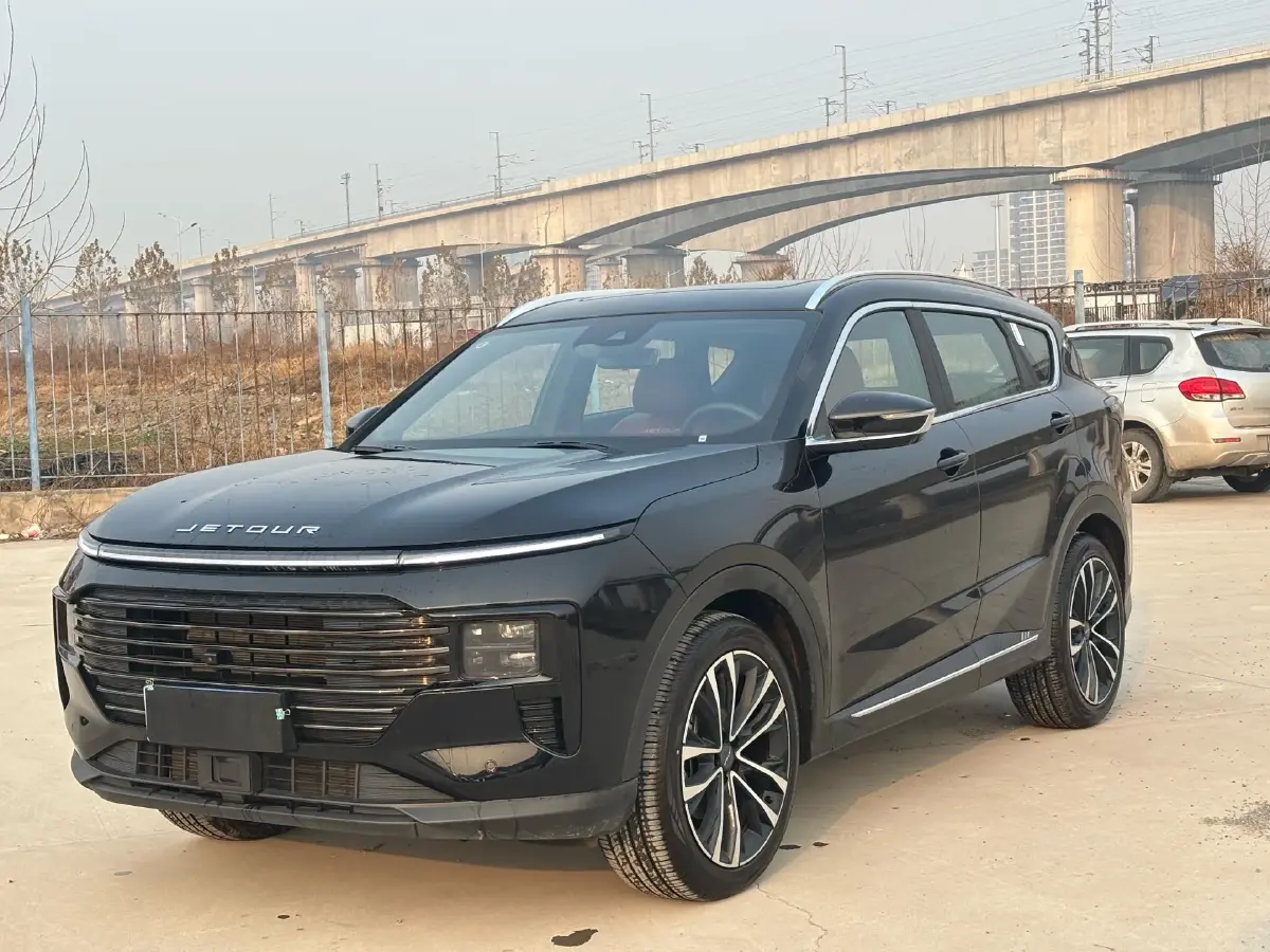 2025 Jetour X70 Plus 1.5T 184HP L4 7DCT