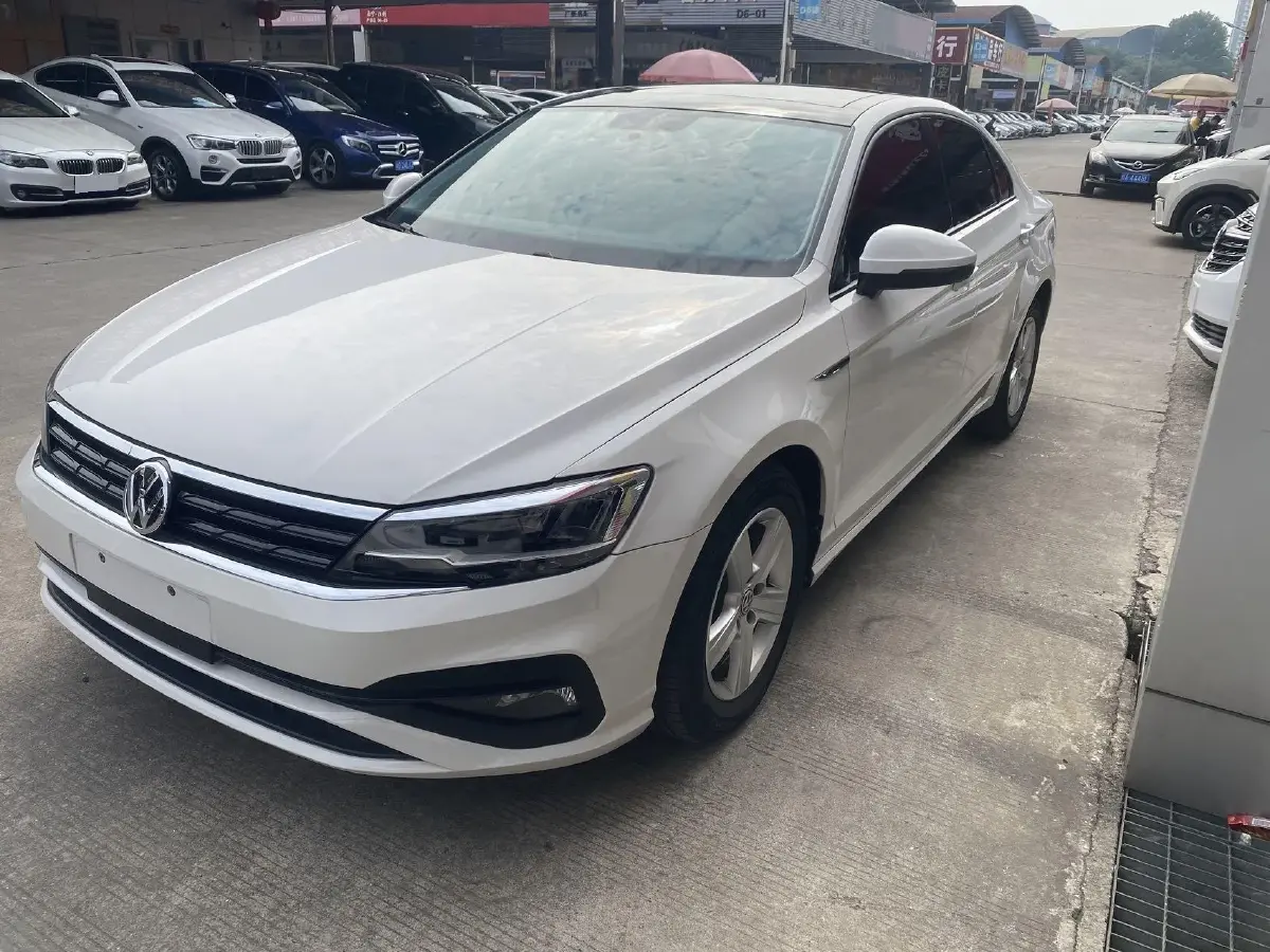 2019 Volkswagen Lamando 1.4T 131HP L4 7DCT