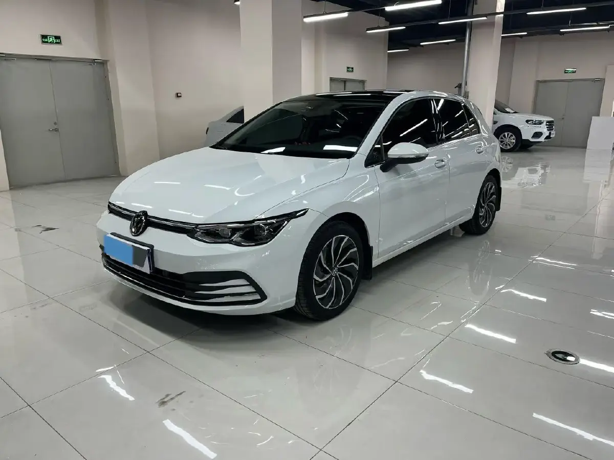 2024 Volkswagen Golf 1.4T 150HP L4 7DCT