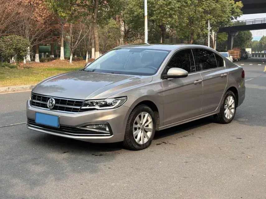 2020 Volkswagen Bora 1.5L 113HP L4 6AT
