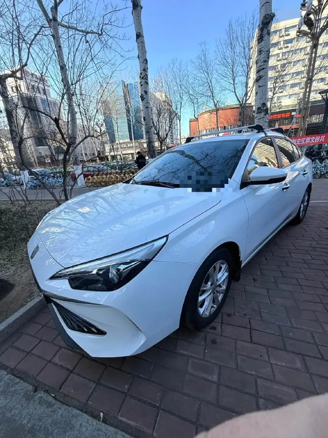2023 Roewe i5 1.5L 129HP L4 5MT