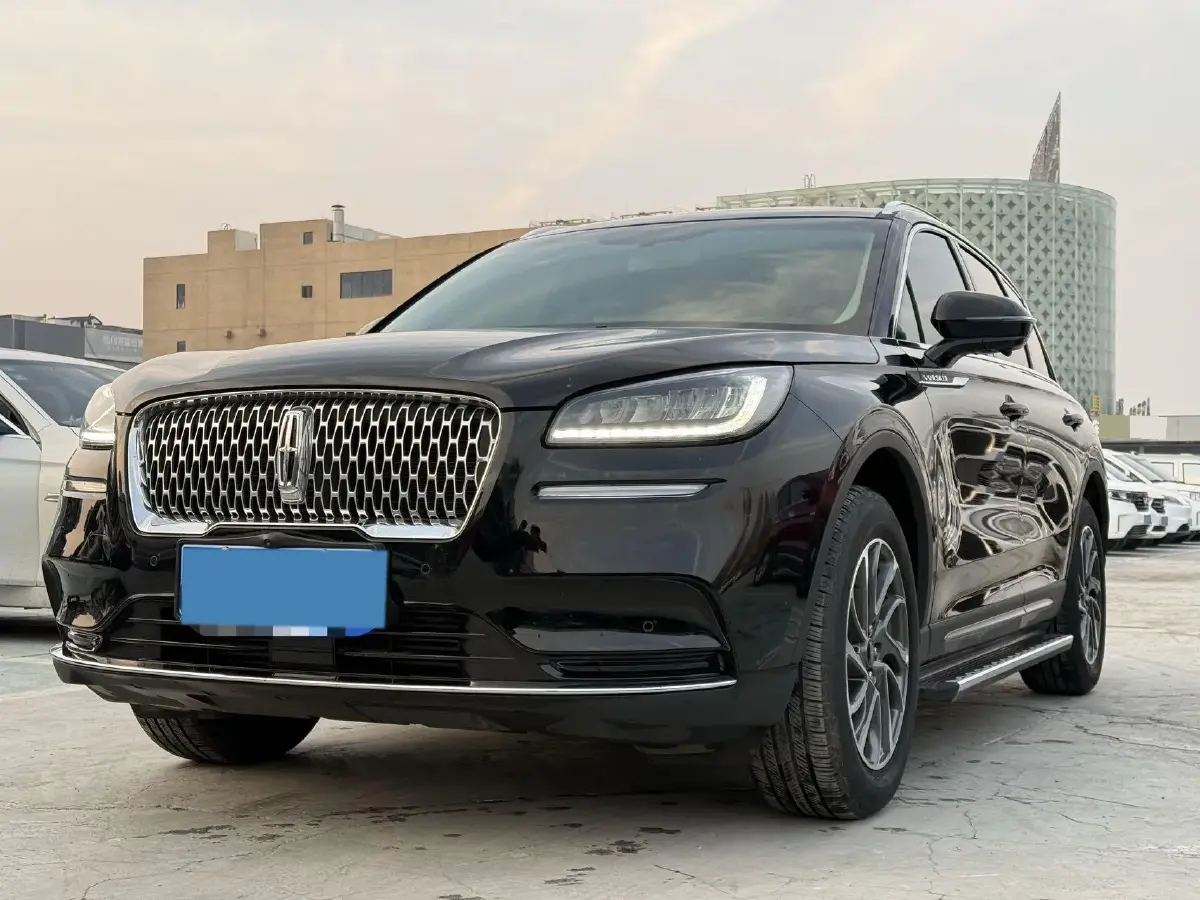 2022 Lincoln Corsair 2.0T 245HP L4 8AT