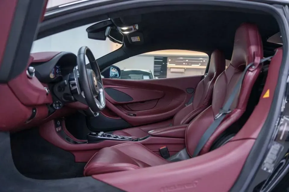 2022 McLaren GT 4.0T 620HP V8 7DCT,autocango,china used car exporter,china ev exporter,chinese used car exporter,chinese used ev exporter