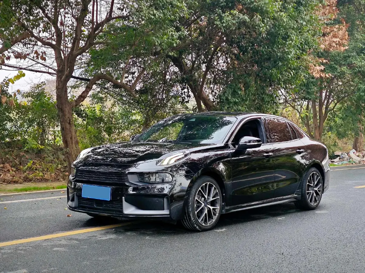 2019 LYNK&CO 01 2.0T 190HP L4 6AT