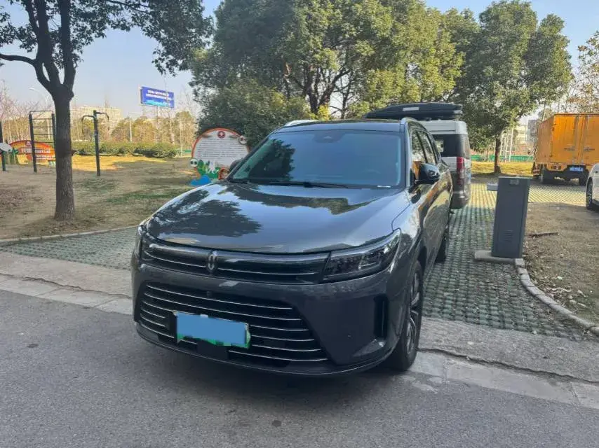 2022 Volvo S60 2.0T 197HP L4 8AT