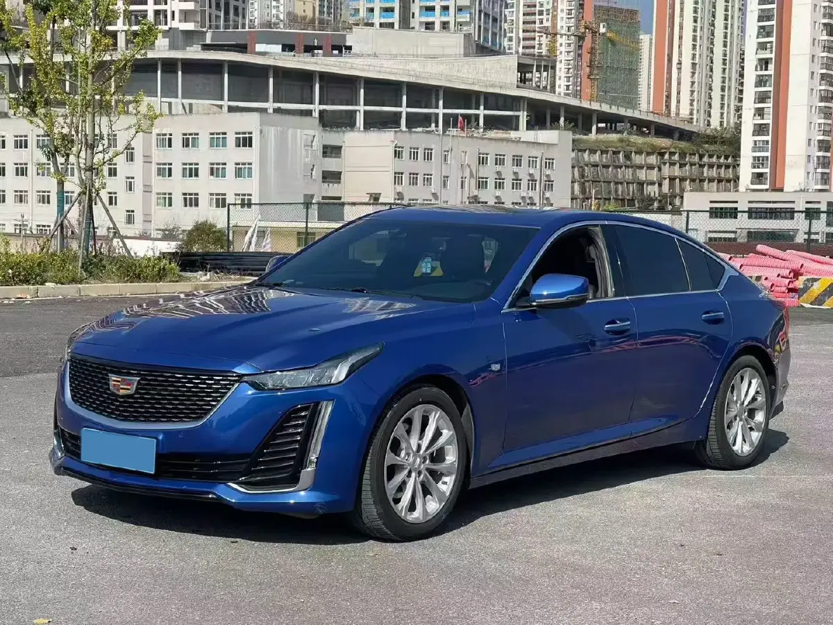 2021 Cadillac CT5 2.0T 237HP L4 10AT