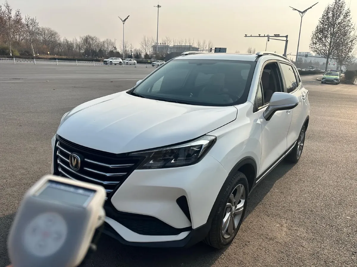 2019 ChangAn CS15 1.5L 107HP L4 5DCT,autocango,china used car exporter,china ev exporter,chinese used car exporter,chinese used ev exporter