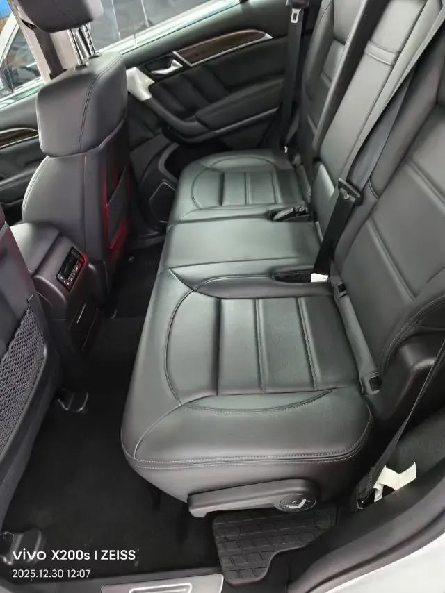 2022 Haval H9 2.0T 224HP L4 8AT,autocango,china used car exporter,china ev exporter,chinese used car exporter,chinese used ev exporter